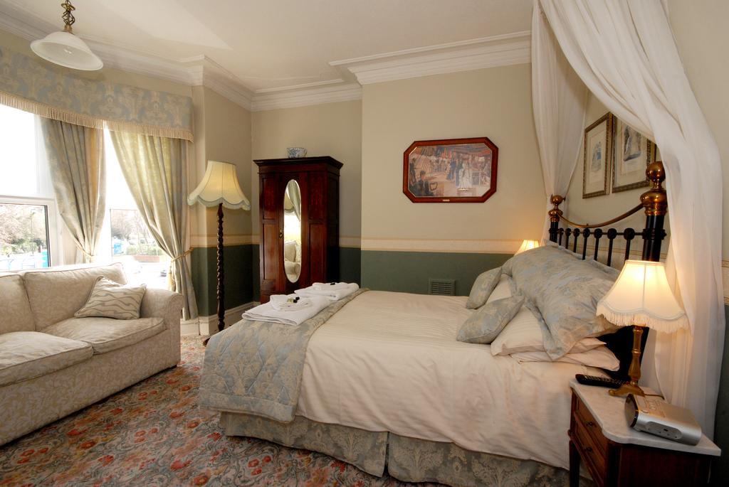 Feversham Lodge Guest House ヨーク エクステリア 写真